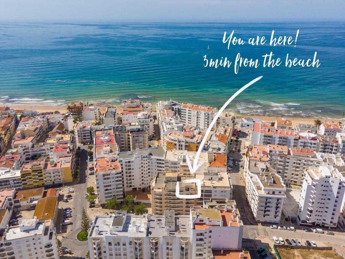 Flat With Ac, Wifi, Netflix, Balcony - 3 Min From The Beach Appartement Armação de Pêra Buitenkant foto
